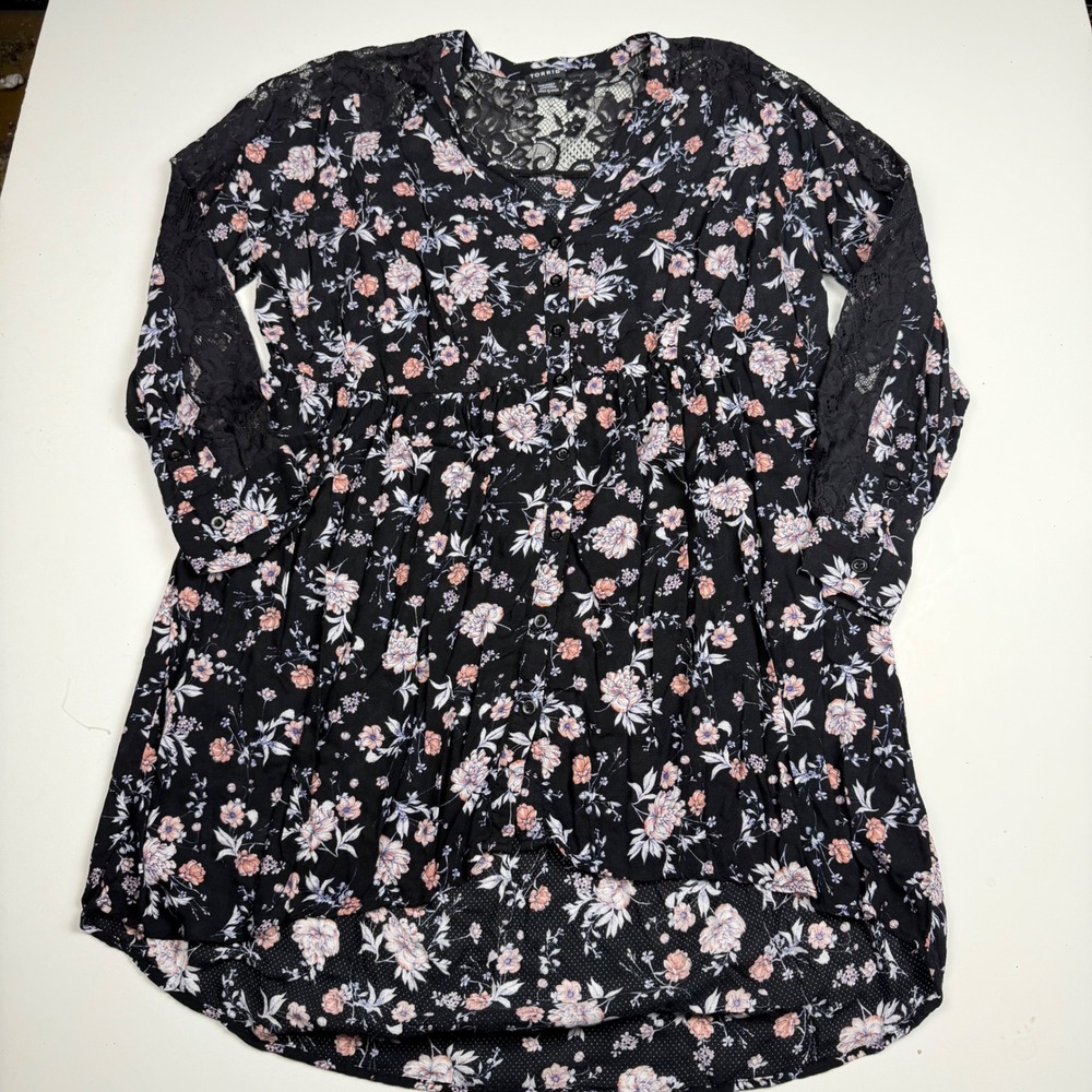 Torrid Black Floral Lace Accent Button Front High Low Tunic Blouse Plus Size 2